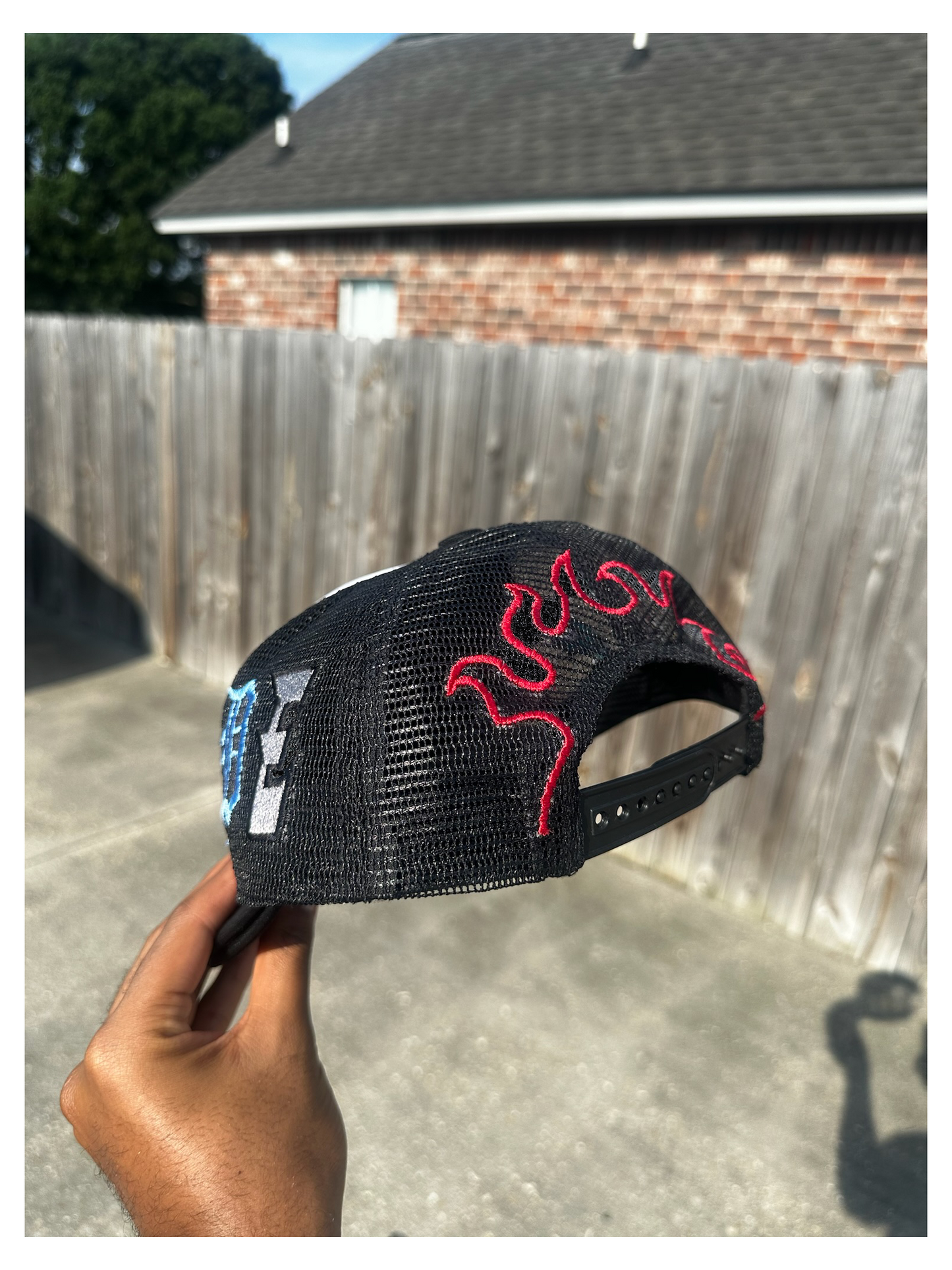 SUN-LETICS Snapback